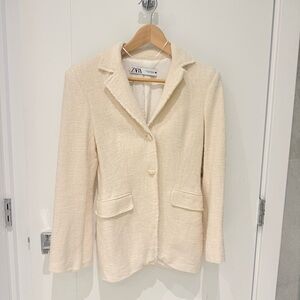 ZARA Cream Bouclé Tailored Blazer Jacket